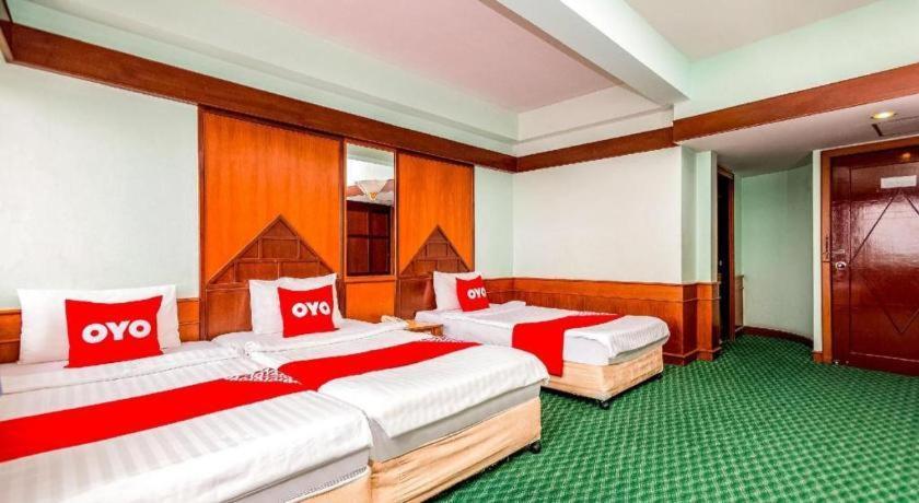 Oyo 441 Grand Thara Hotel Surat Thani Buitenkant foto
